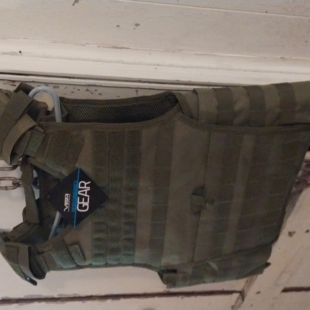 Plate carrier